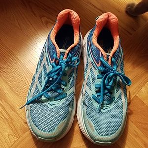 Hoka One One Clifton 3 sneaker size 8.5 teal blue